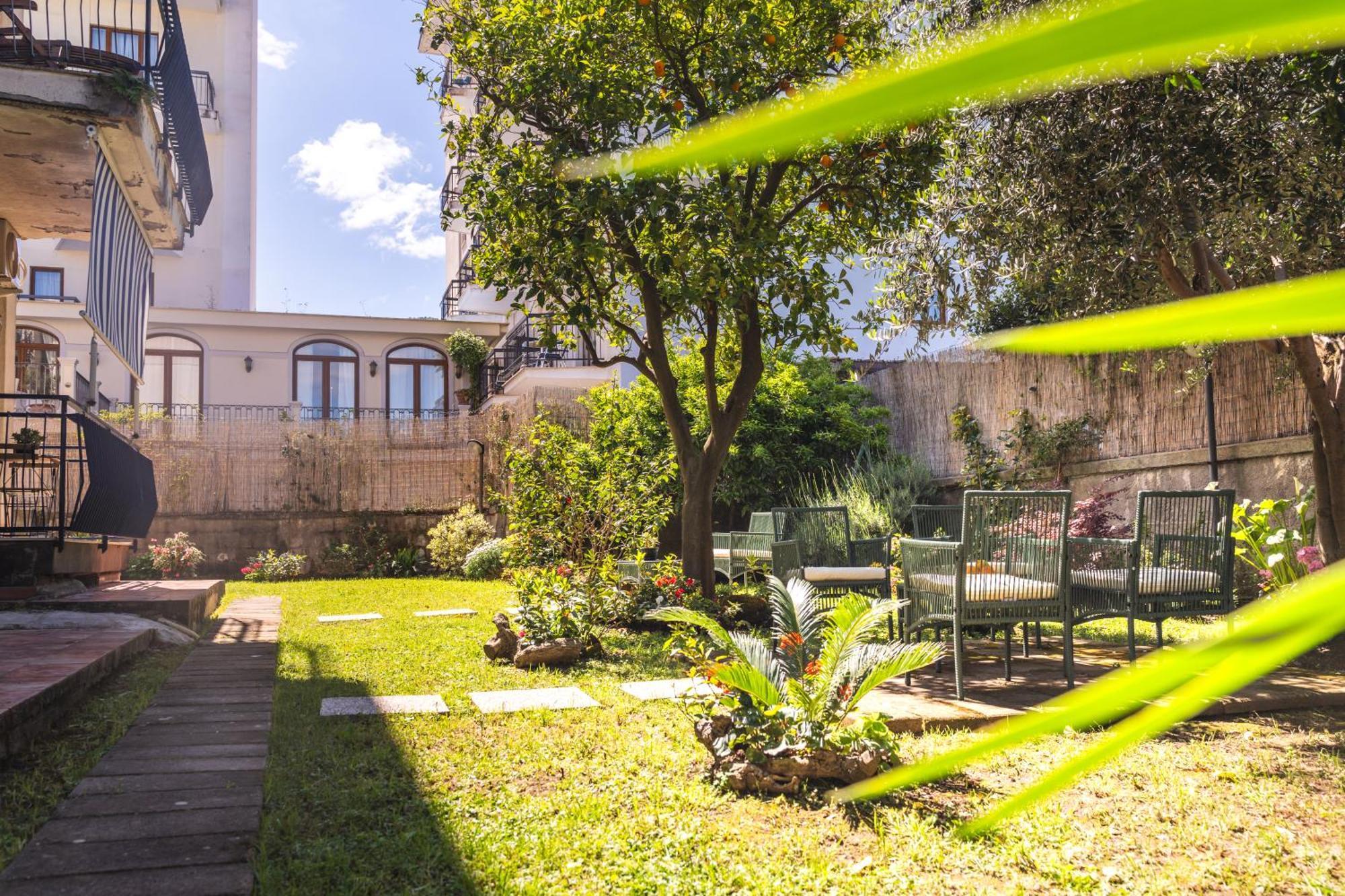 Sorrento Hidden Garden & Rooms Esterno foto